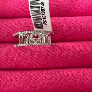 Sterling silver MOM ring size 9